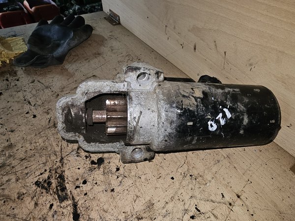 Motor de arranque 2.2 HDI 6C1T-11000-AC