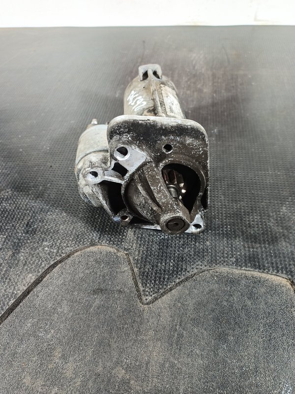 Motor Arranque RENAULT MEGANE III 233003329R