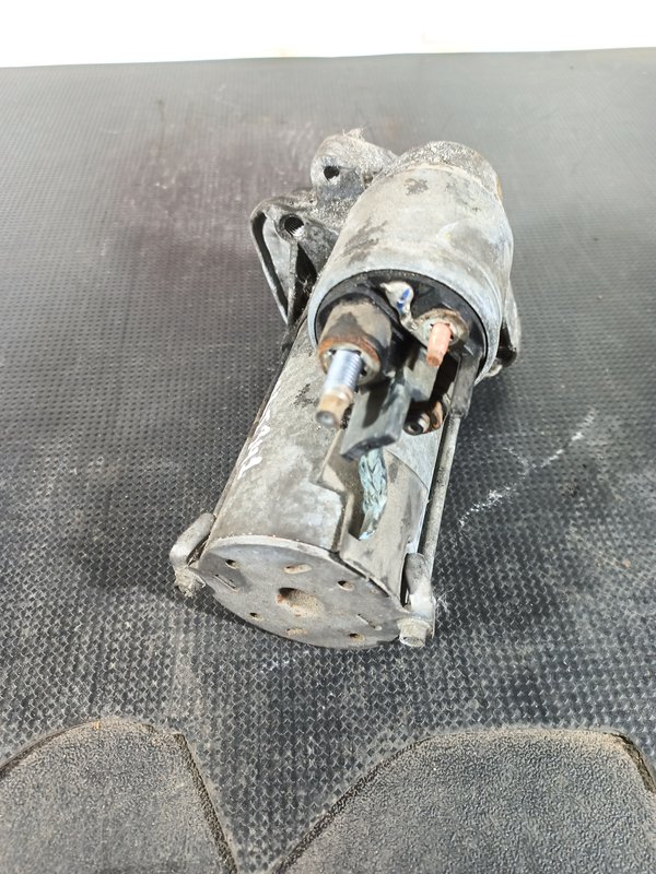 Motor Arranque RENAULT MEGANE III 233003329R