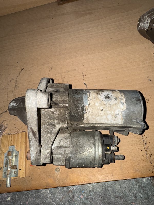 Motor de arranque Ford 1.4 8SV21-11000-AD