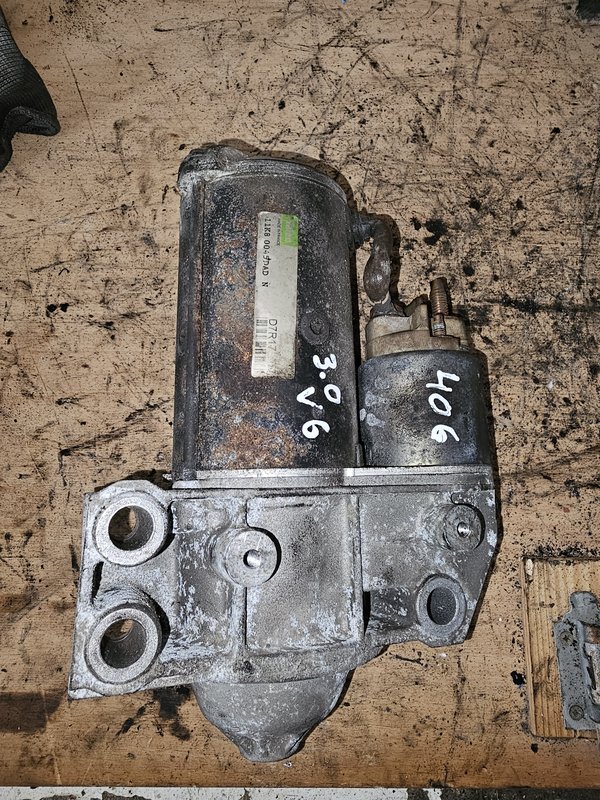 Motor de arranque PSA 3.0i D7R17