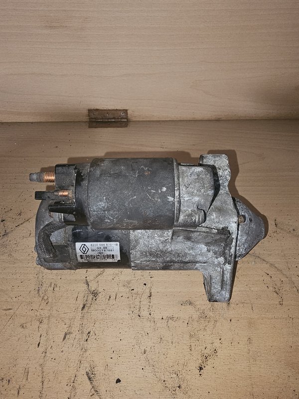 Motor de arranque 1.5 DCI 8200584675B