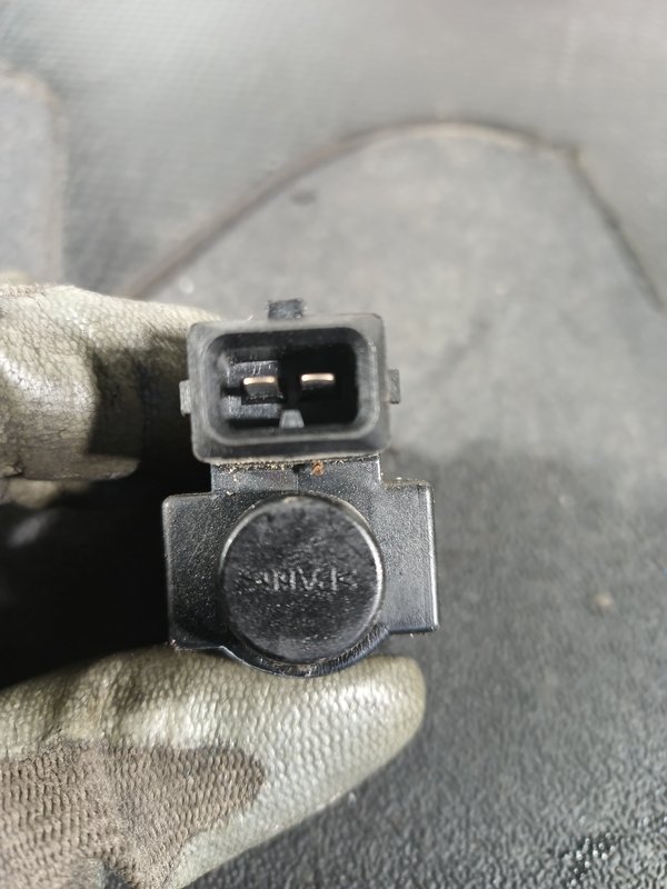 Eletrovalvula BMW S5 F11 5R PRETA 7810831